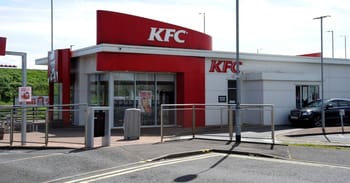 Dad Beat Up KFC Manager Because There Wasn't Any Toilet Roll