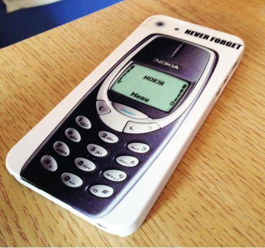 After a multi-year battle I finally convinced my dad to upgrade his old Nokia 3310 to an iPhone. The custom phone case he ordered for it arrived today..