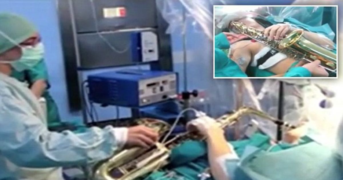 Incredible Moment 27YearOld Musician Plays His Saxophone DURING 12