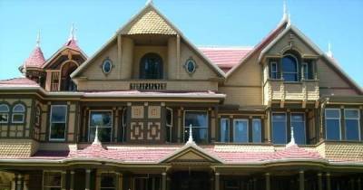 Chilling 1800s House Was Built By Ghosts And Contains Doors That Lead To Nowhere