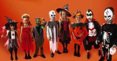 There Are Some Pretty Awesome Home Made Halloween Costumes But These Wheelchair Costumes Are The Best.