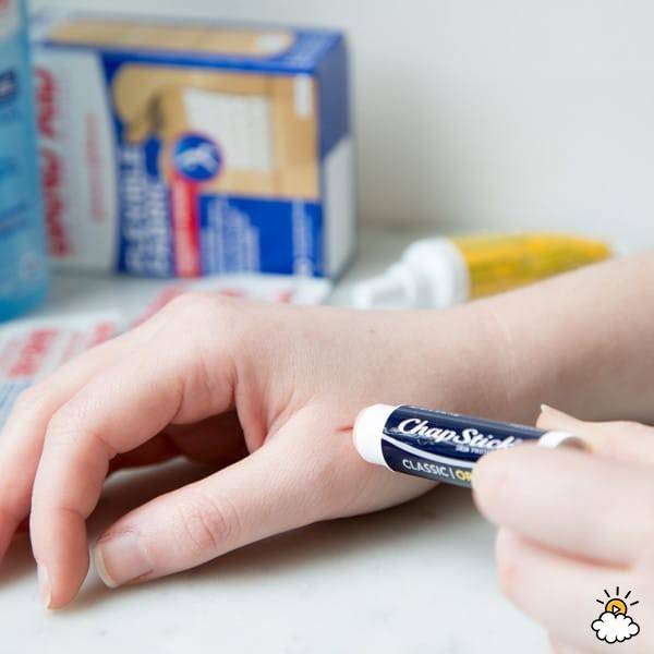 8 Surprising Ways To Use ChapStick You Might Not Know About ThatViralFeed