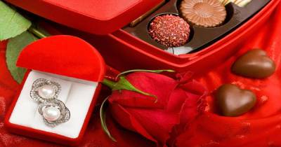 Here Is A Guide To What She Really Wants This Valentine's Day