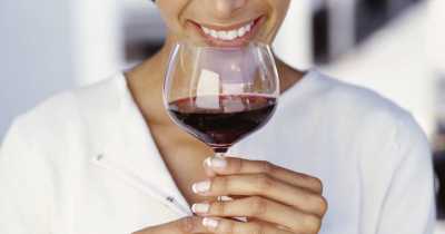 People Over 40 Can Only Benefit From Drinking Up To Two Glasses Of Wine Or Bottles Of Beer Every Day