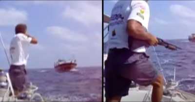Man With Balls Of Steel Backs Off Somali Pirates Trying To Attack His Sailboat