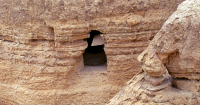 Tourist Warned They Could Cause 'World-Changing' Damage After Dropping Cheetos In America's Largest Cave