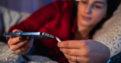 Woman Who Charged Her iPhone To 80% Daily For A Year Shares Surprising Results On Battery Health